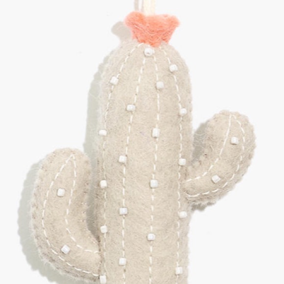 Madewell Craftspring Felt Cactus Ornament - Picture 3 of 5